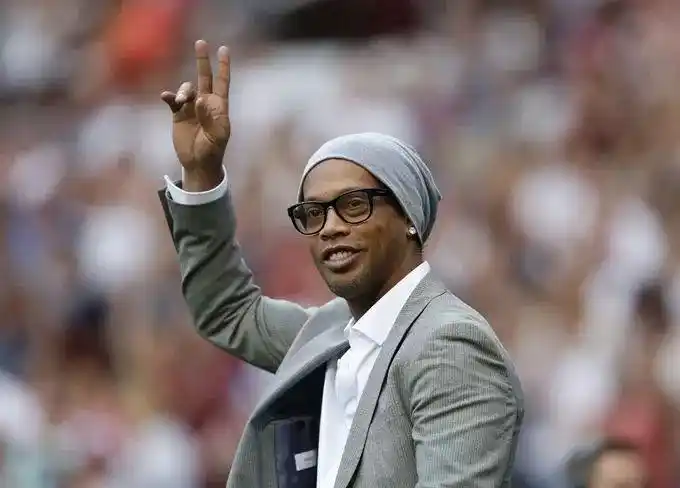 迷们心潮澎 迷们心潮澎